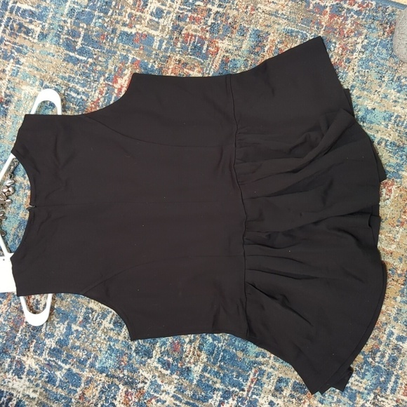 The Limited Collection Women's Black Sleeveless Peplum Top w/Necklace Size Med. - Picture 6 of 13